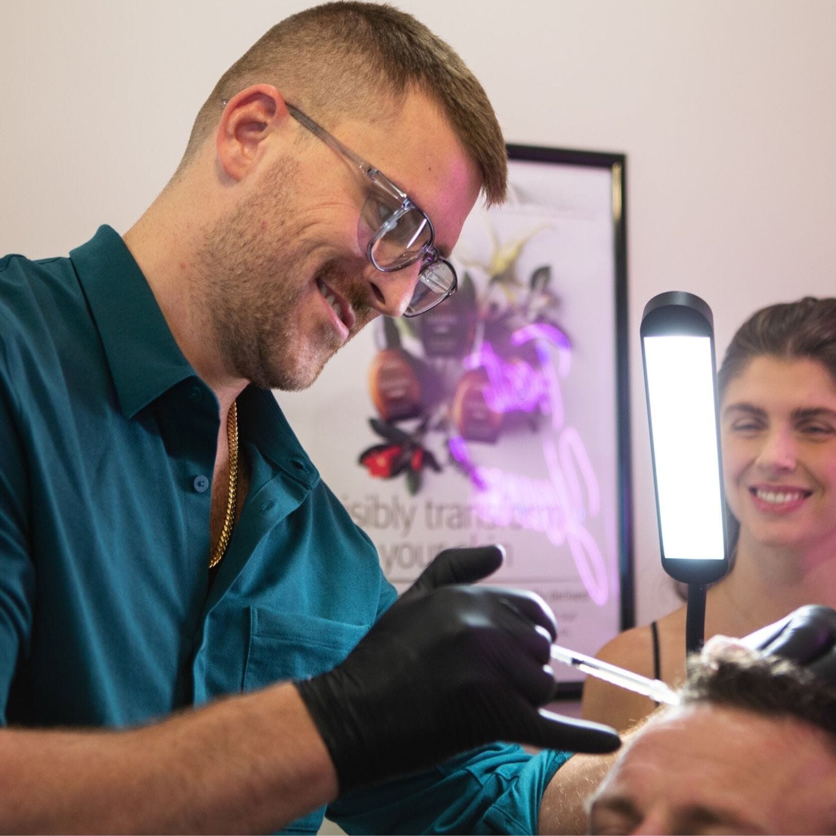 267A6753 hair restoration with prp lasalle